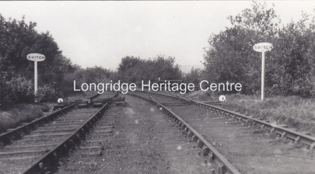 353D - Railway - Looking up the line towards Lords Delph - 1932